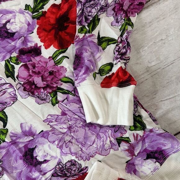 VICTORIA'S SECRET
Modal Terry Hoodie & Short Set with Plush Fleece Trim - Picture 5 of 8